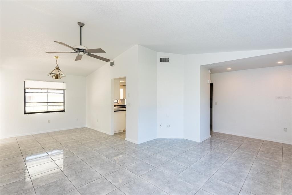 838 Jarvis Street - Photo 5
