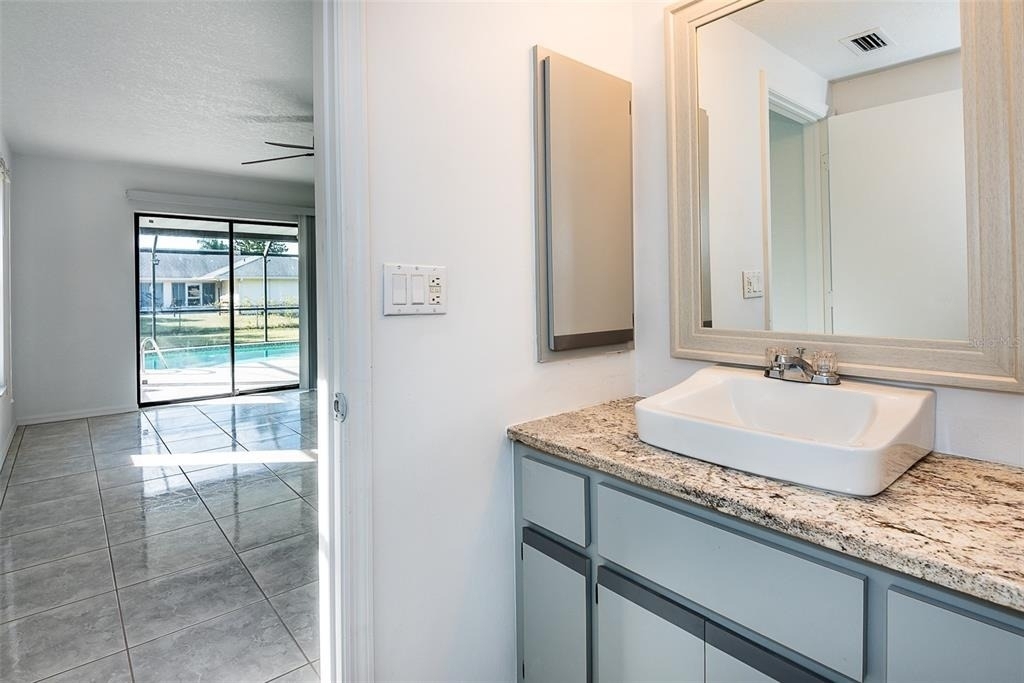 838 Jarvis Street - Photo 38