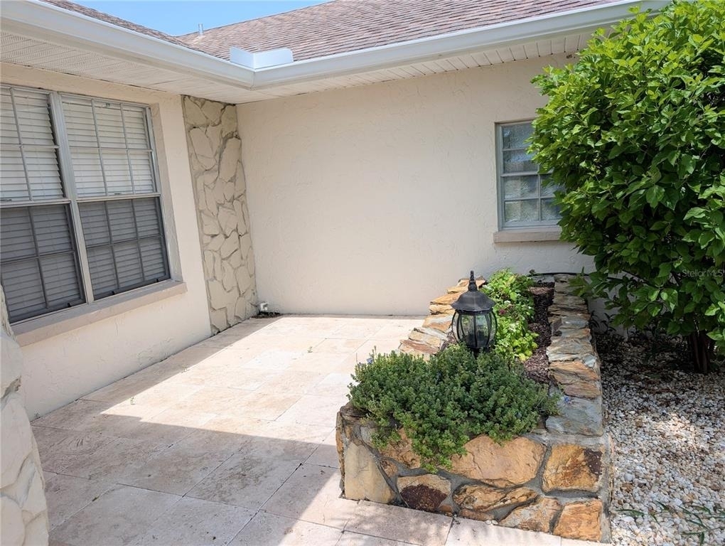 8707 51st Avenue W - Photo 0