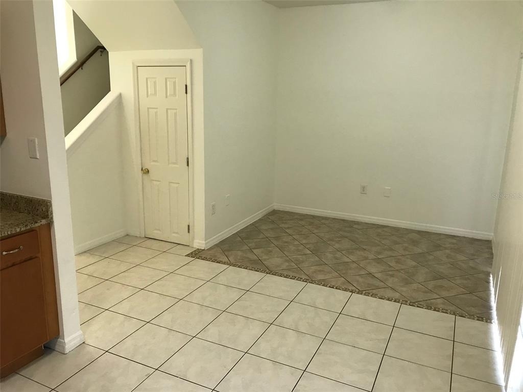 7635 Plantation Circle - Photo 4