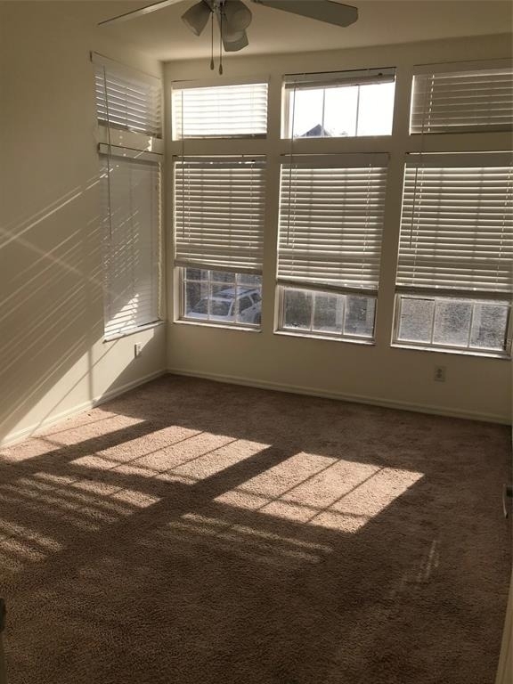 7635 Plantation Circle - Photo 2