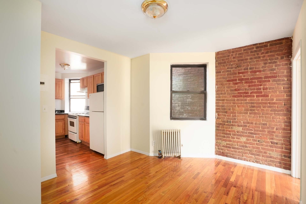 406 West 46th Street - Photo 2