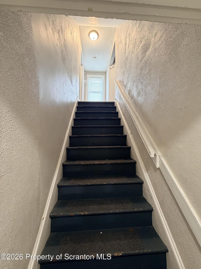 478 N Pennsylvania Avenue - Photo 1