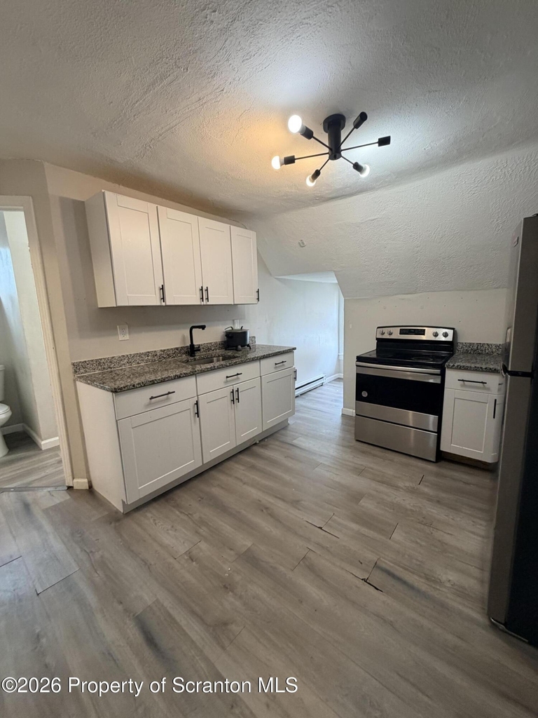 478 N Pennsylvania Avenue - Photo 4