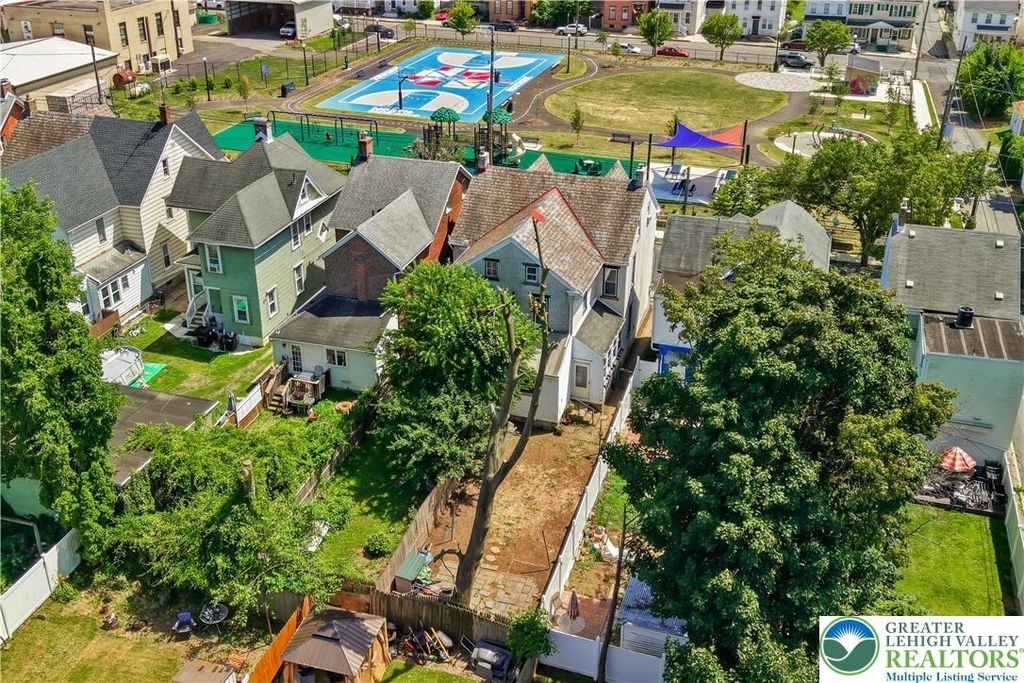 227 E Garrison Street - Photo 27