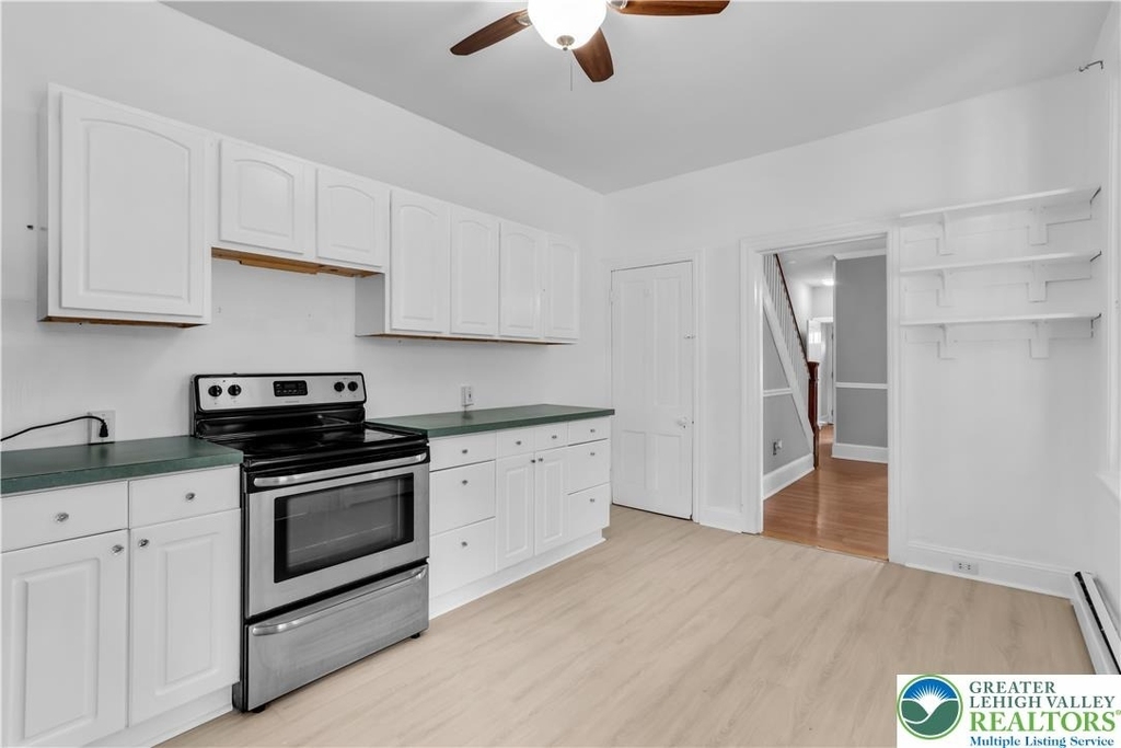 227 E Garrison Street - Photo 7