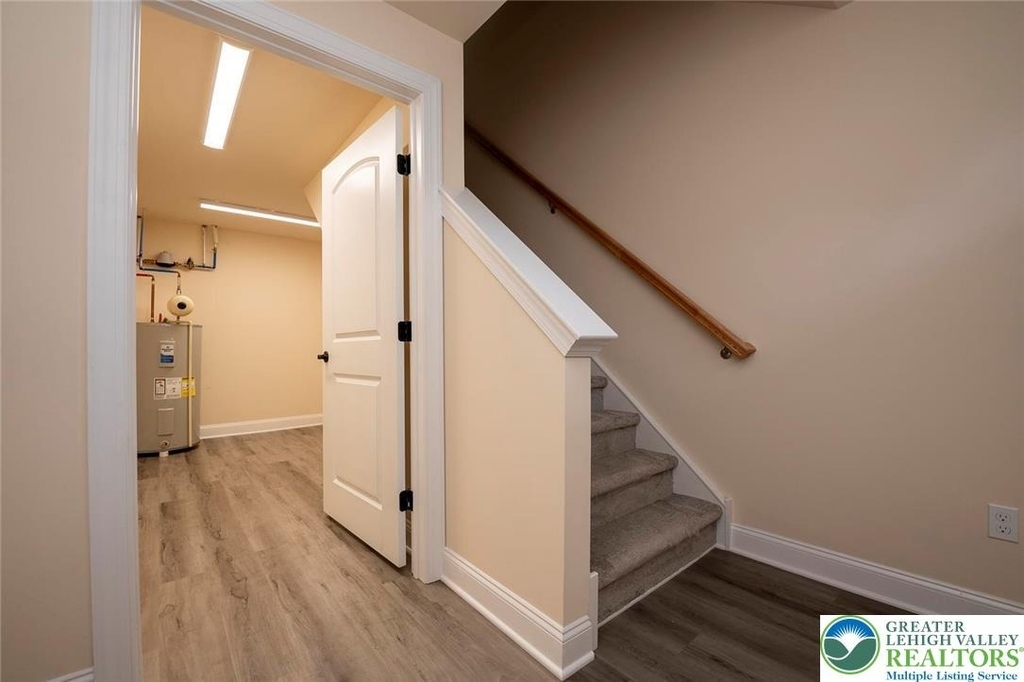 160 William Street - Photo 3