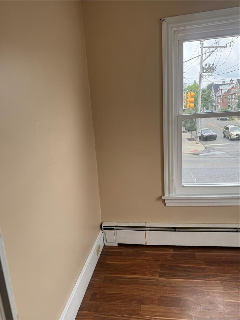328 W Broad Street - Photo 12