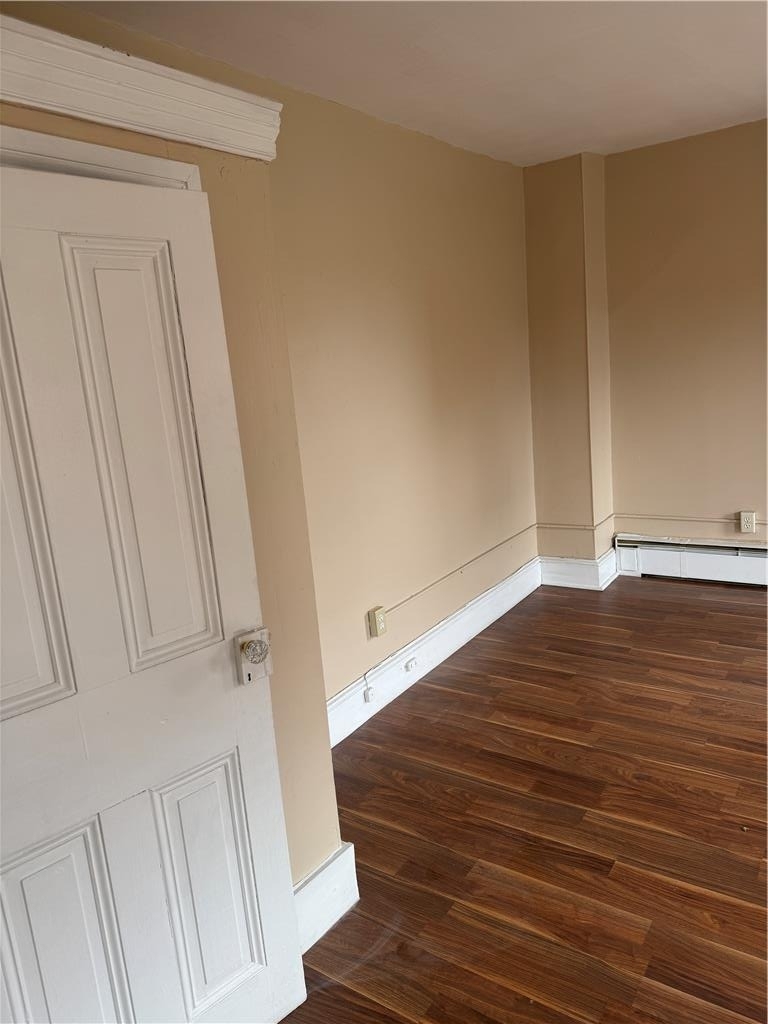 328 W Broad Street - Photo 9