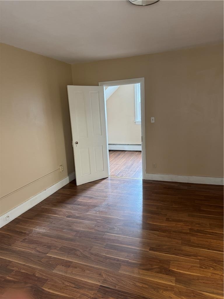 328 W Broad Street - Photo 3