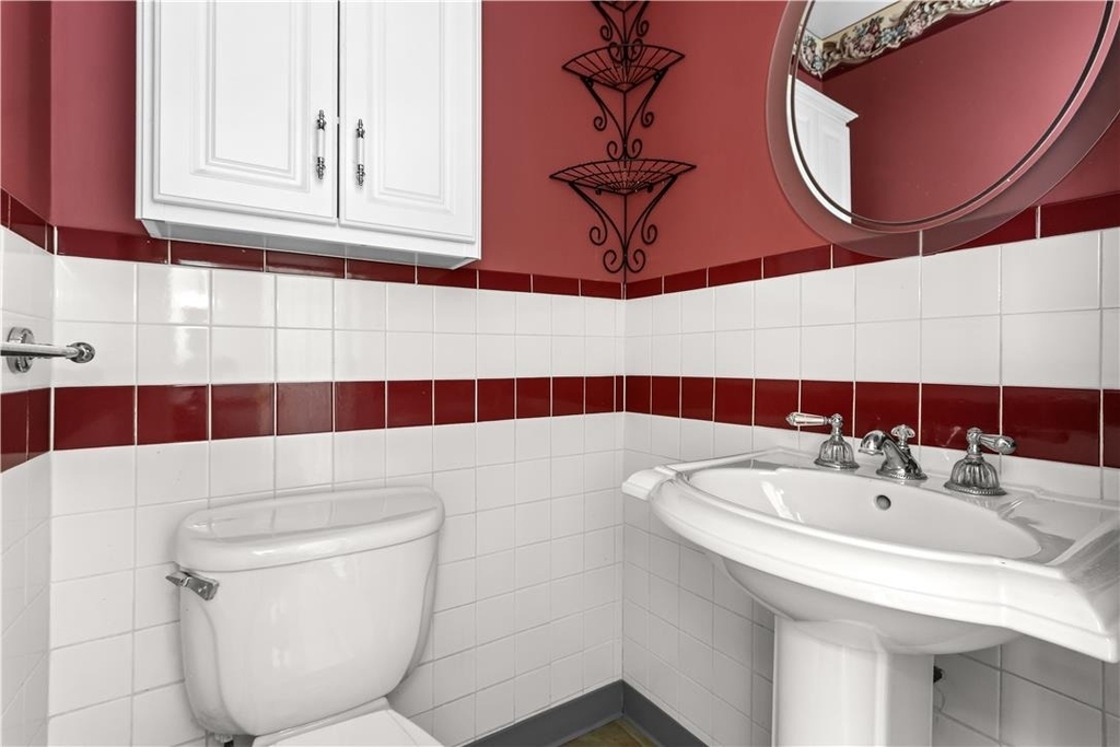 1024 Washington Street - Photo 12