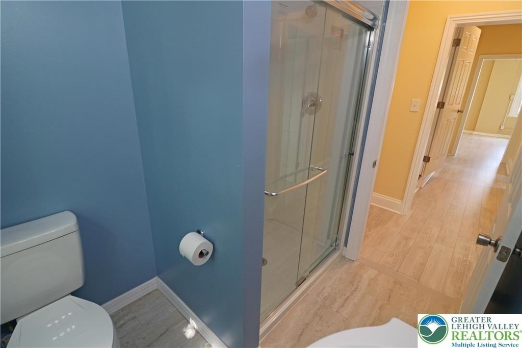 526 Prospect Avenue - Photo 18