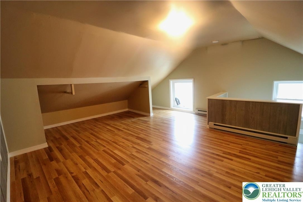 526 Prospect Avenue - Photo 23
