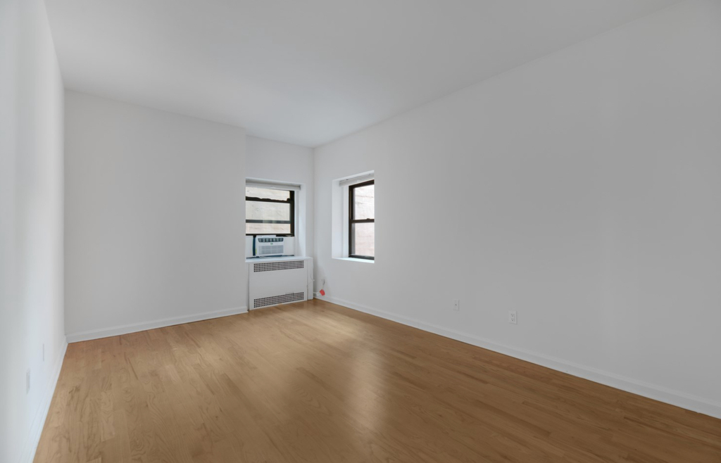 Madison Ave & 30th st - Photo 5