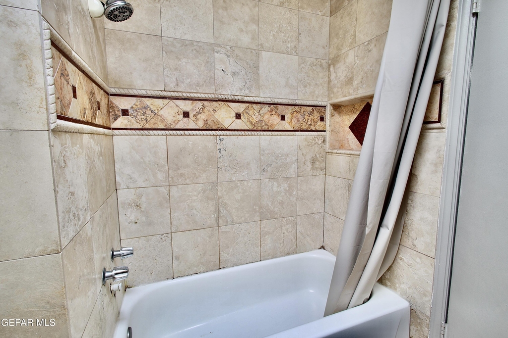 901 Tepic Drive - Photo 40