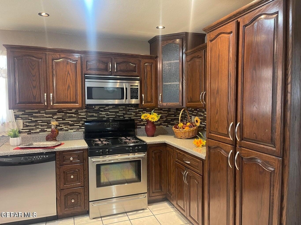 808 Merriman Drive - Photo 19
