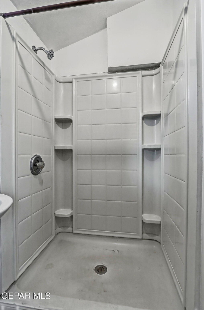 1925 Arizona Avenue - Photo 21