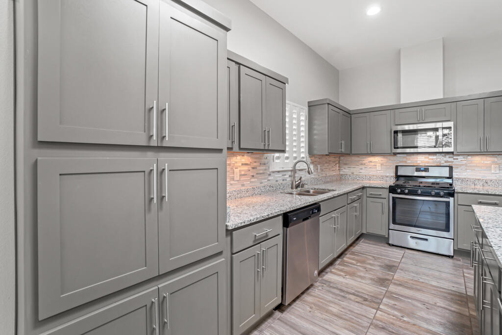 1740 Eased Street - Photo 14