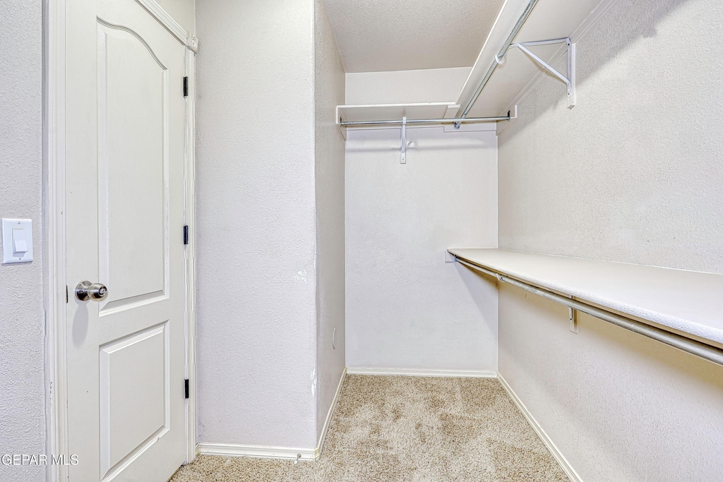 14325 Woods Point Avenue - Photo 25