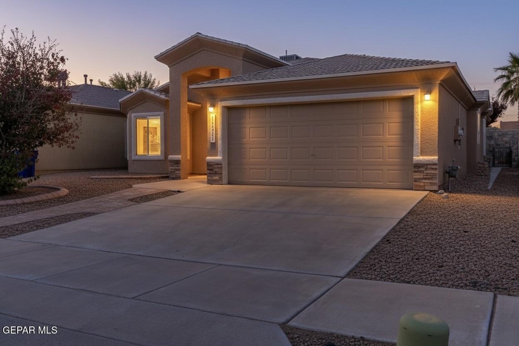 14325 Woods Point Avenue - Photo 38