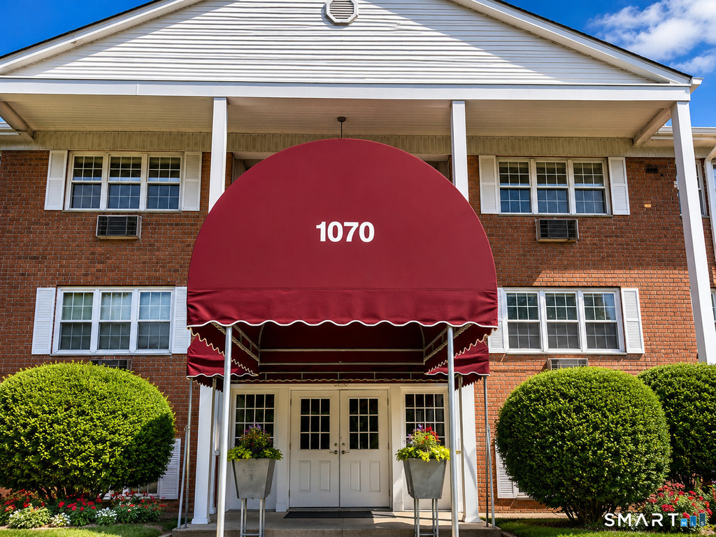 1070 New Haven Avenue - Photo 0