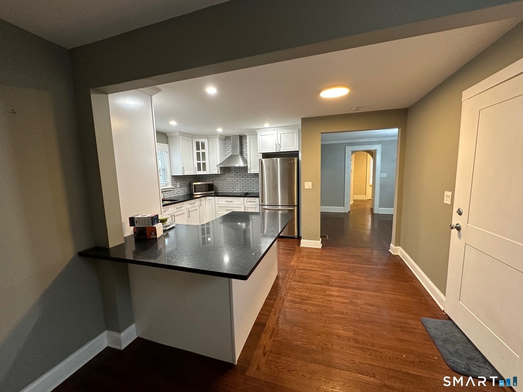 70 Hawthorne Street - Photo 5