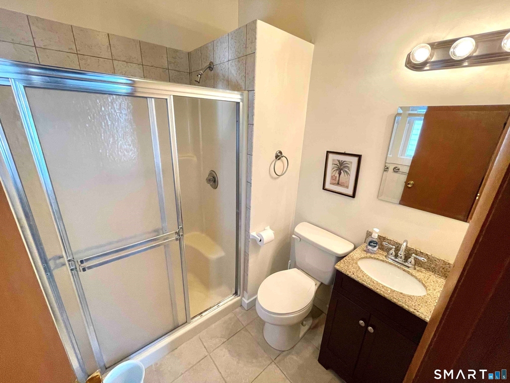 747 Broadway - Photo 14