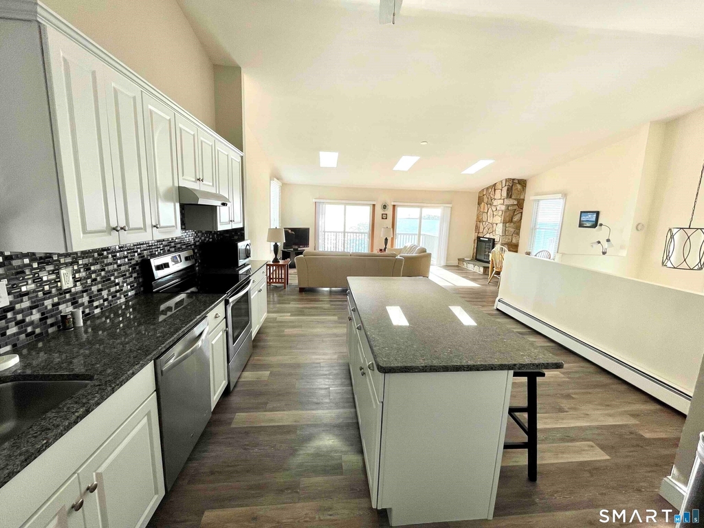 747 Broadway - Photo 6
