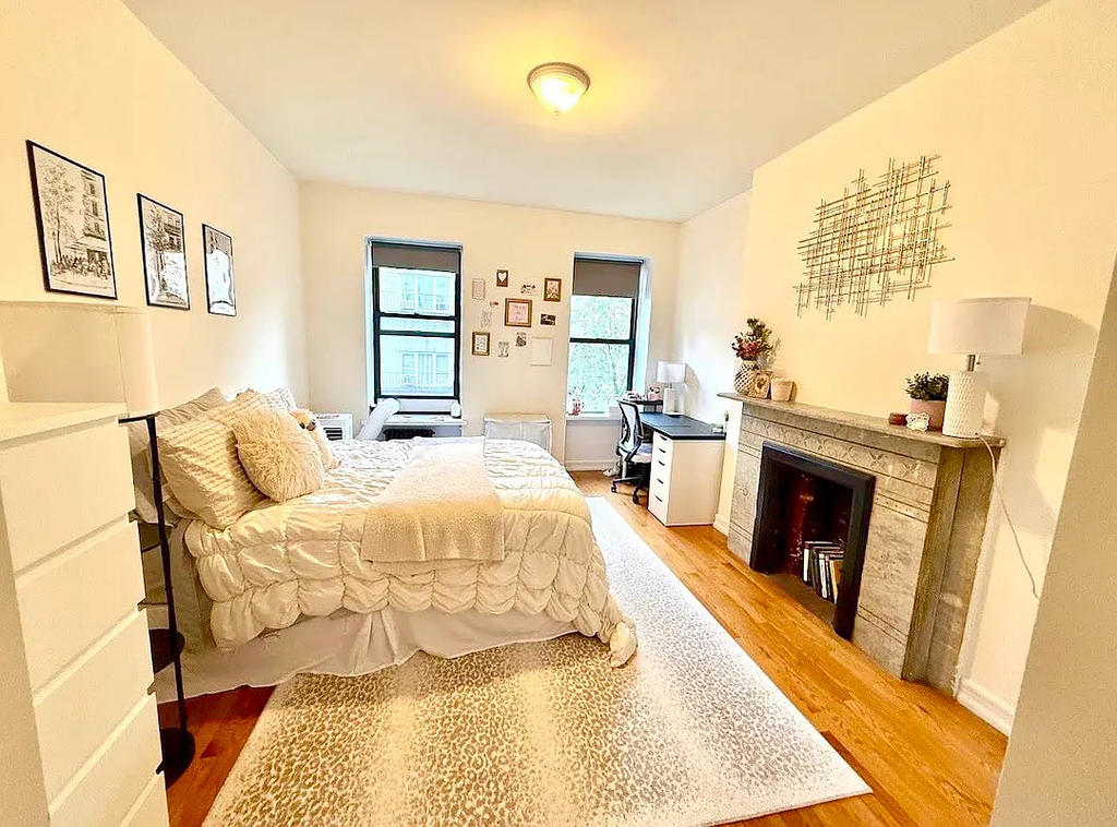 420 East 83rd Street - Photo 1