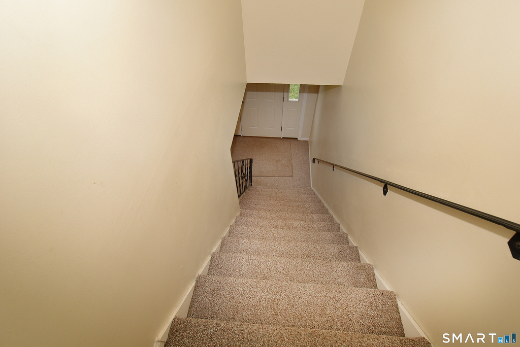 93 Talcott Avenue - Photo 15