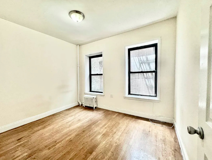 30 St Marks Place - Photo 2
