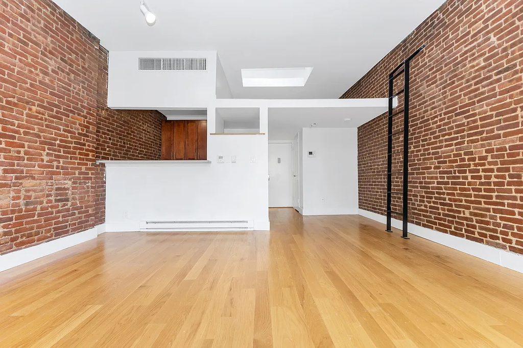23 West 94th Street - Photo 2