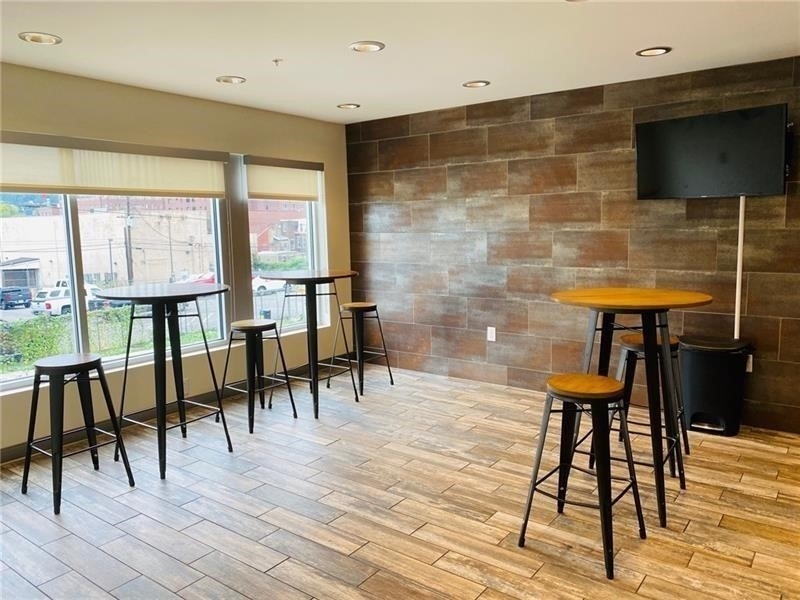 1655 Fifth Avenue - Photo 6