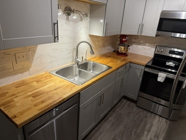 601 Camelot - Photo 8