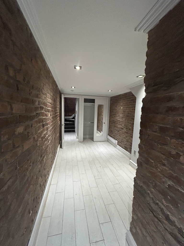 3rd Avenue/ East 13th Street - Photo 10