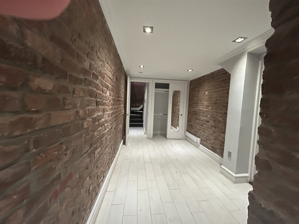 3rd Avenue/ East 13th Street - Photo 11