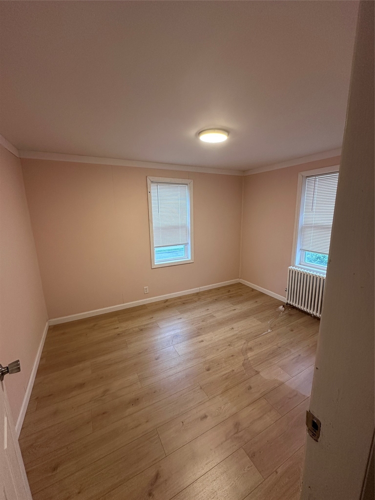 302 Squires Avenue - Photo 6