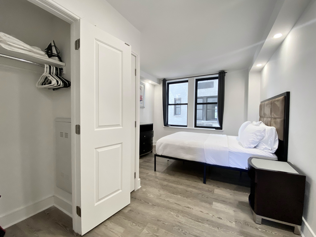 West 81st Street - Photo 5
