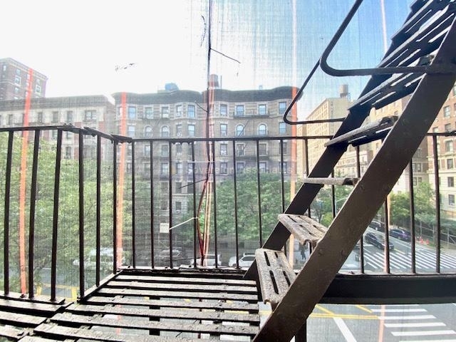 936 West End Avenue - Photo 6