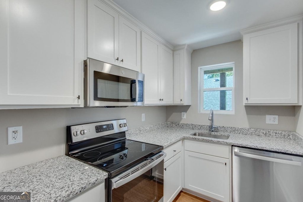 710 Jesse Jewell Se - Photo 6