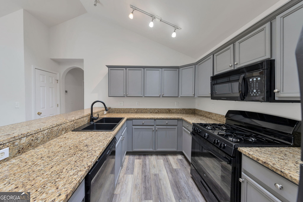 196 Highland Falls Drive - Photo 6