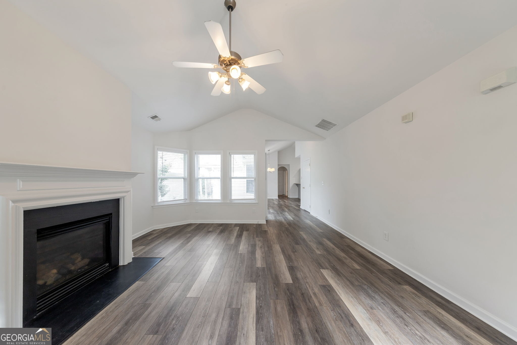 196 Highland Falls Drive - Photo 3