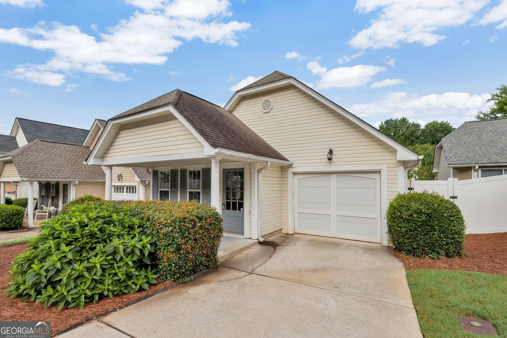 196 Highland Falls Drive - Photo 1