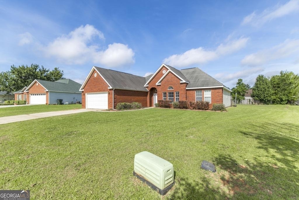 105 Millstone Way - Photo 2