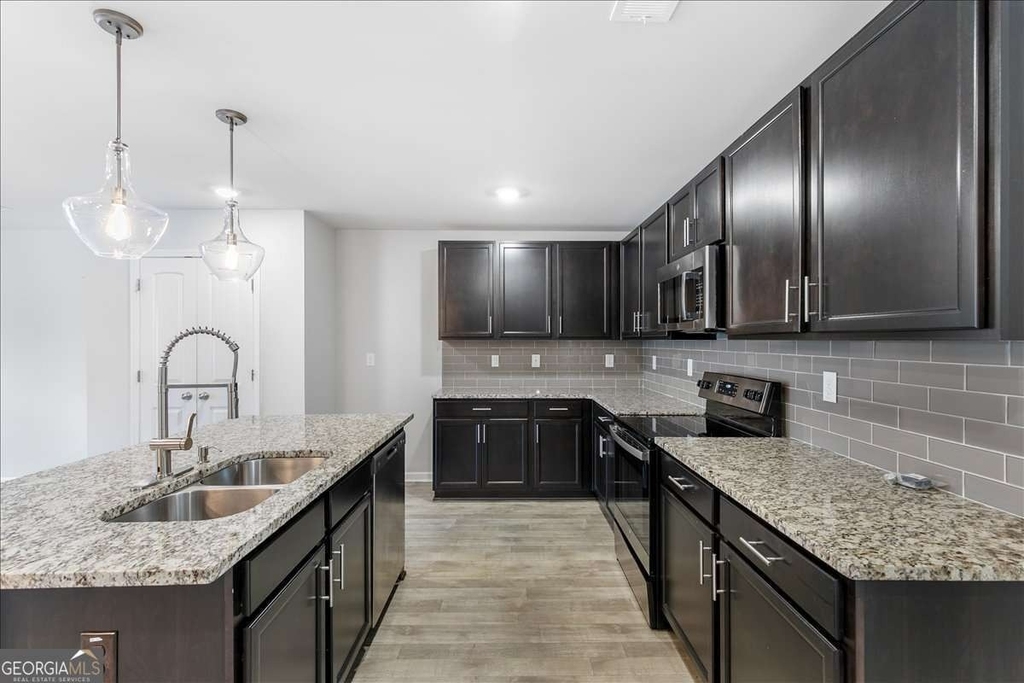 6426 Beaver Creek Trail - Photo 1