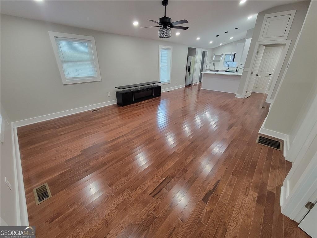 768 Fourth Street - Photo 18