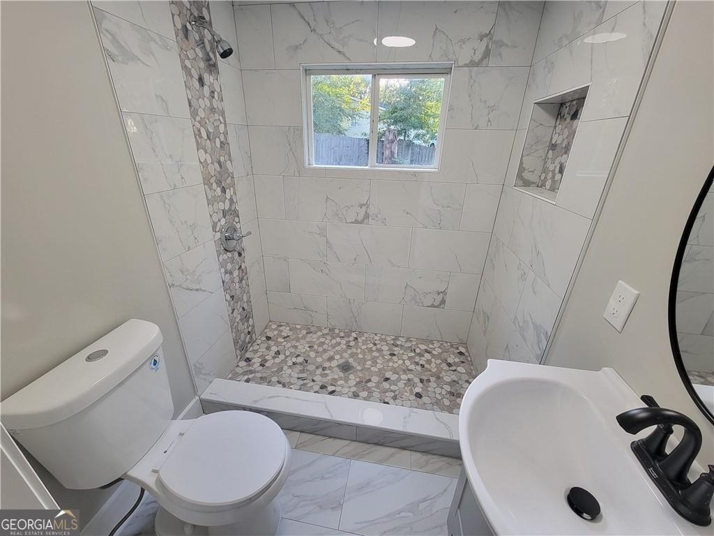 768 Fourth Street - Photo 4
