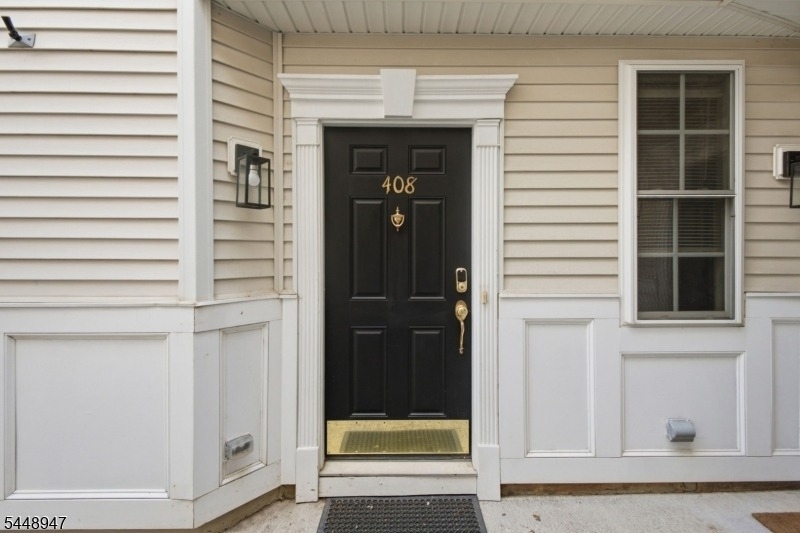 408 Donato Cir - Photo 3