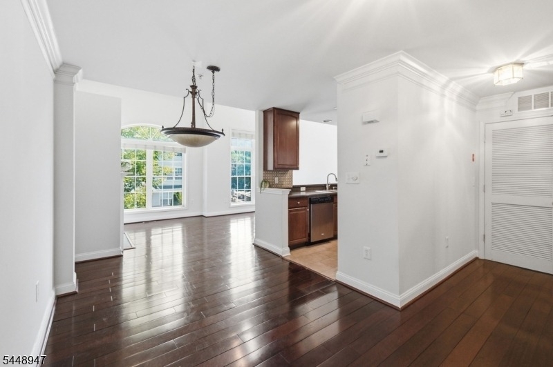 408 Donato Cir - Photo 7