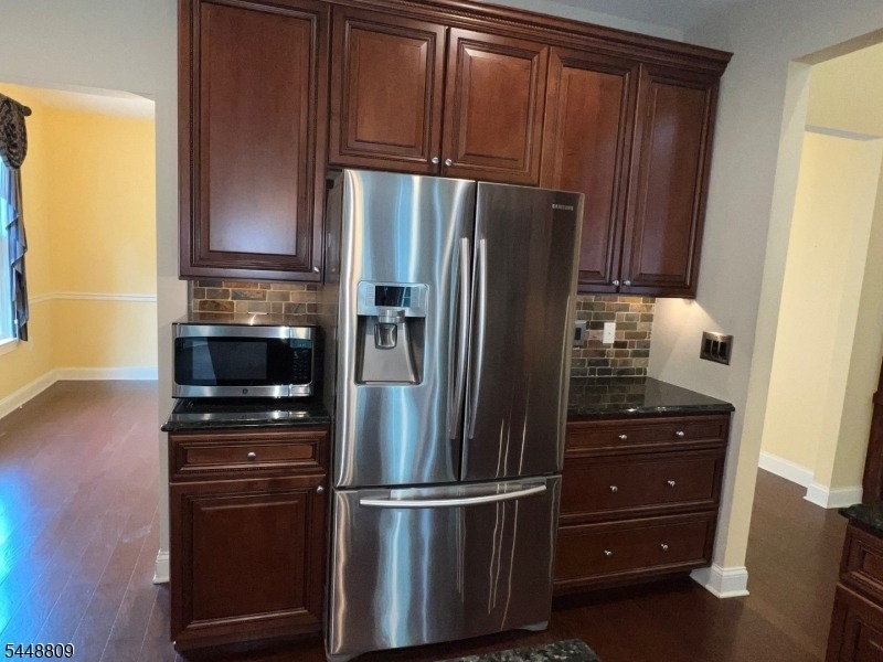 72 Patriots Way - Photo 4